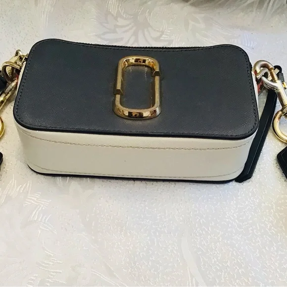 Marc Jacobs Black and Orange Crossbody Bag with Gold Accents - Picture 6 of 7